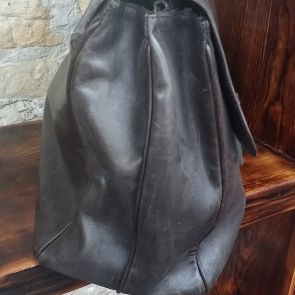 Prada briefcase - Picture 4 of 4